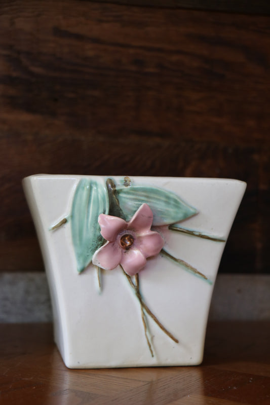 Vintage 1940s McCoy Blossom Pottery